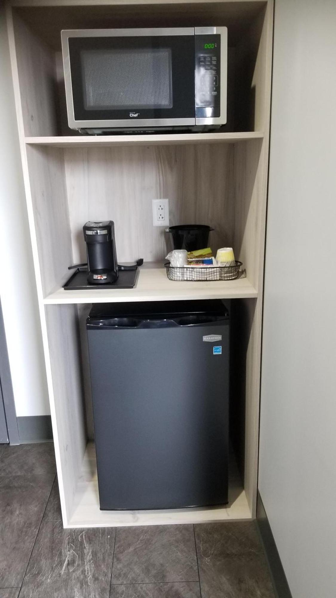 Razoolies Inn Stephenville Zimmer foto